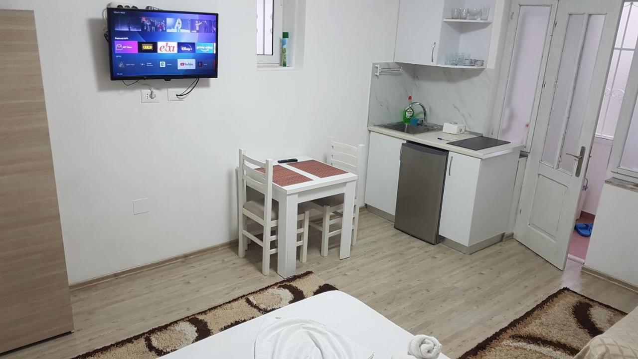 Klent Studio Apartment 포그라데츠 외부 사진
